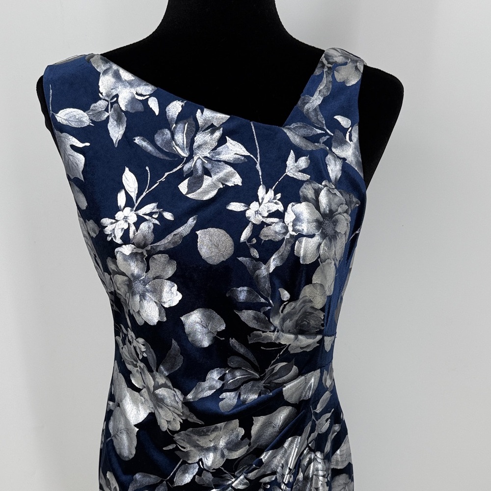 Adrianna Papell asymmetric foil velvet Floral Navy front slit  Dress size 4P - Picture 2 of 10